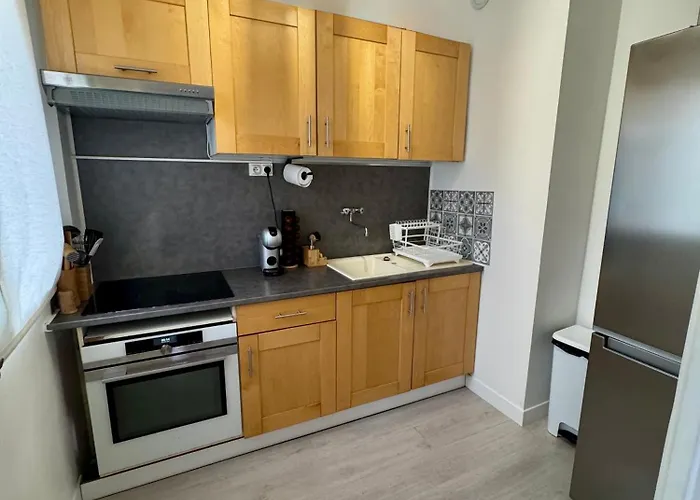 Lumiere Center Apartment *